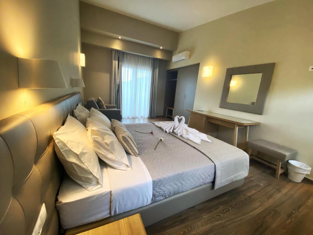 Cosmos Hotel فاسيليكي المظهر الخارجي الصورة