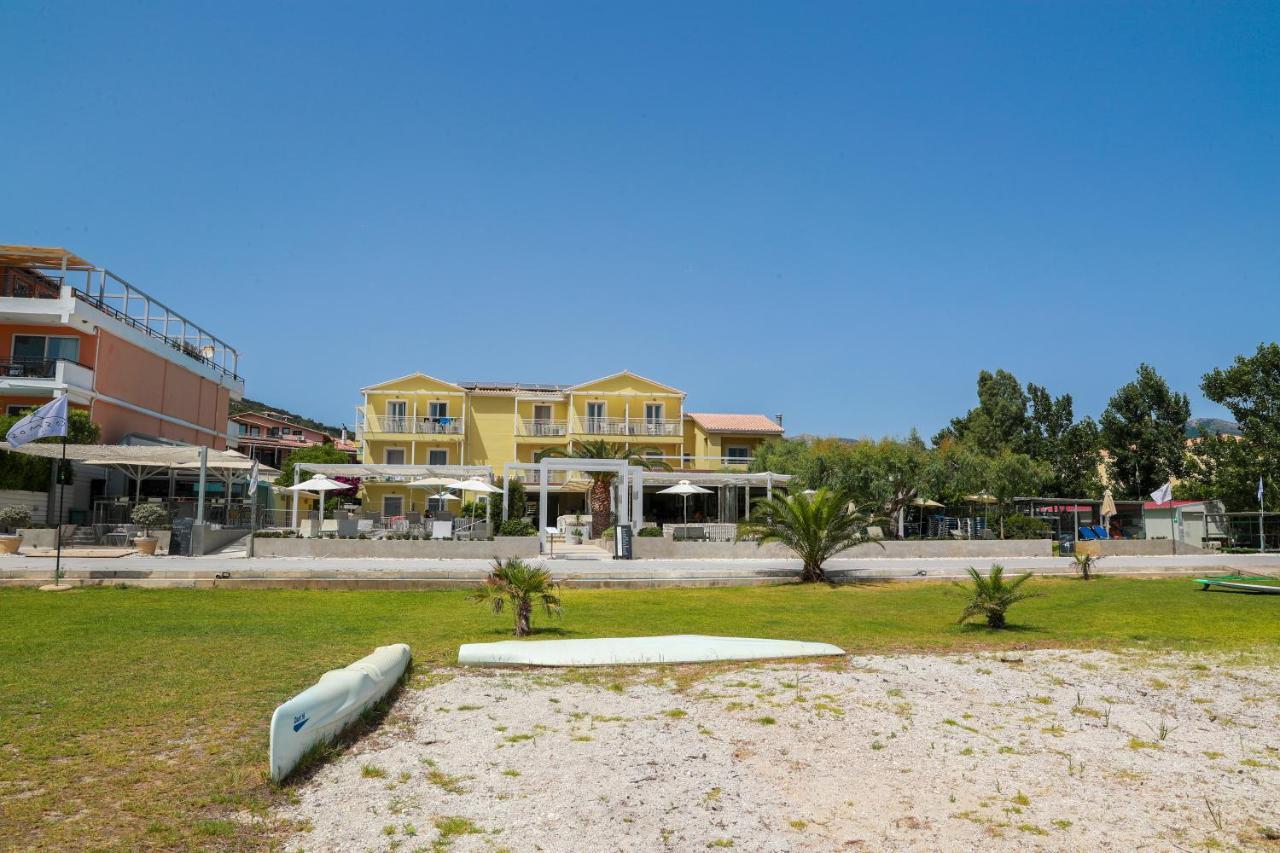 Cosmos Hotel فاسيليكي المظهر الخارجي الصورة