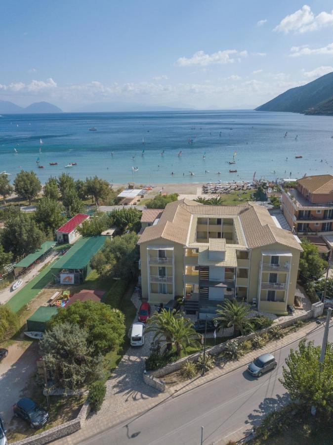 Cosmos Hotel فاسيليكي المظهر الخارجي الصورة