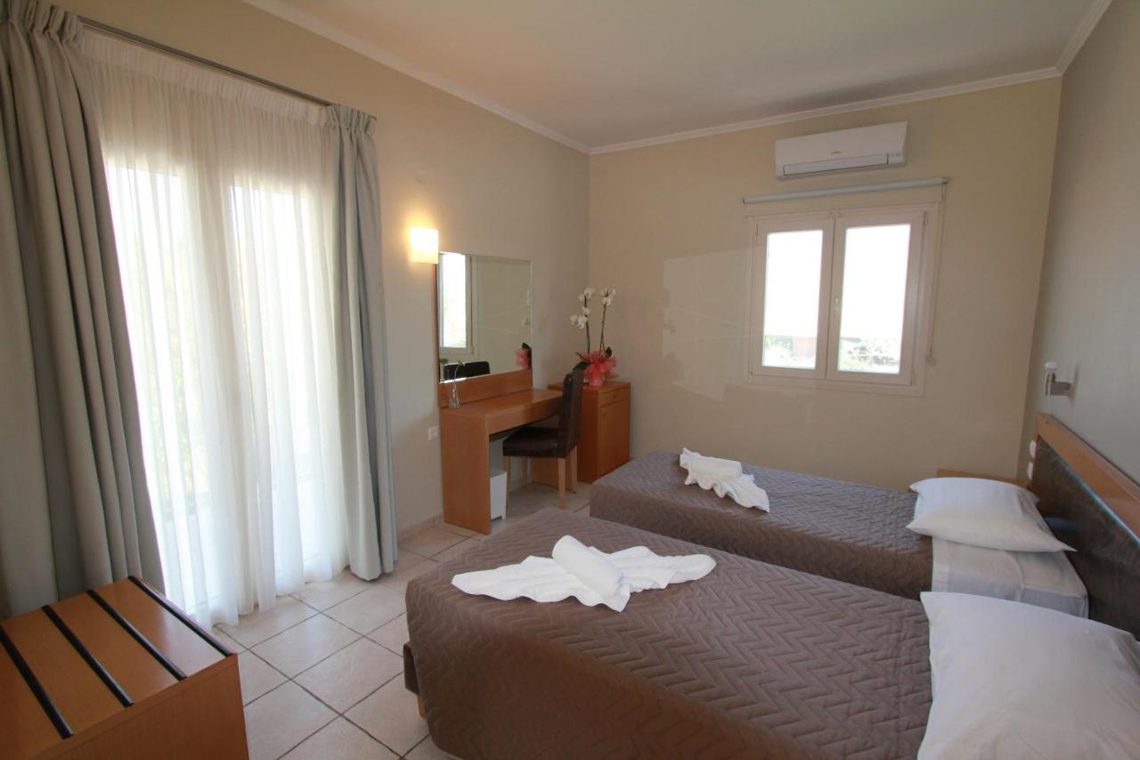 Cosmos Hotel فاسيليكي المظهر الخارجي الصورة